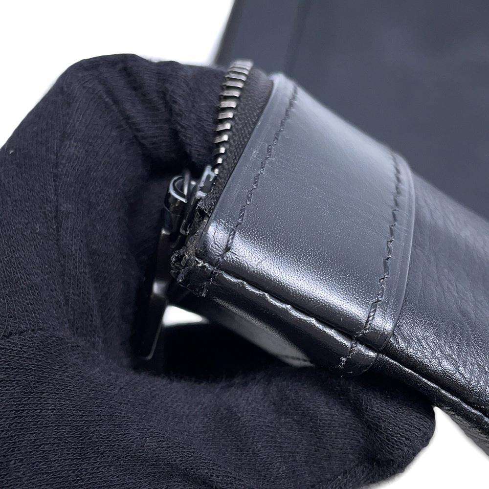 LOUIS VUITTON Pochette・Discovery Noir M62903 Monogram Shadow