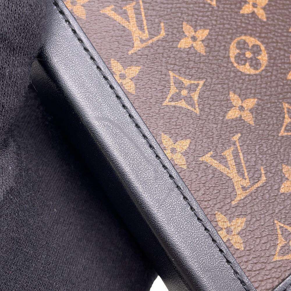 LOUIS VUITTON Pochette・Trunk Vertical Noir M63913 Monogram