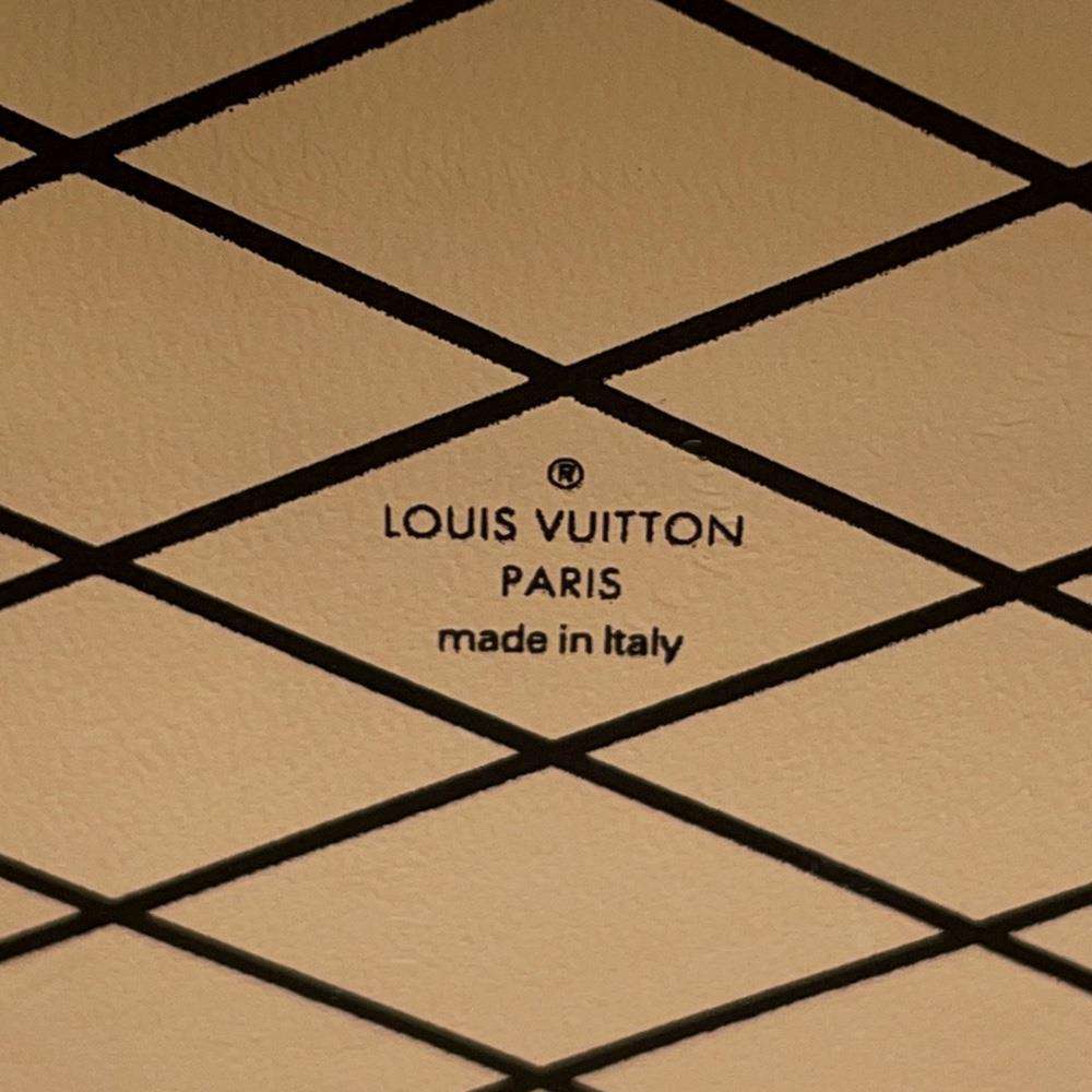 LOUIS VUITTON Petite Malle Silver M55309 Epi Leather