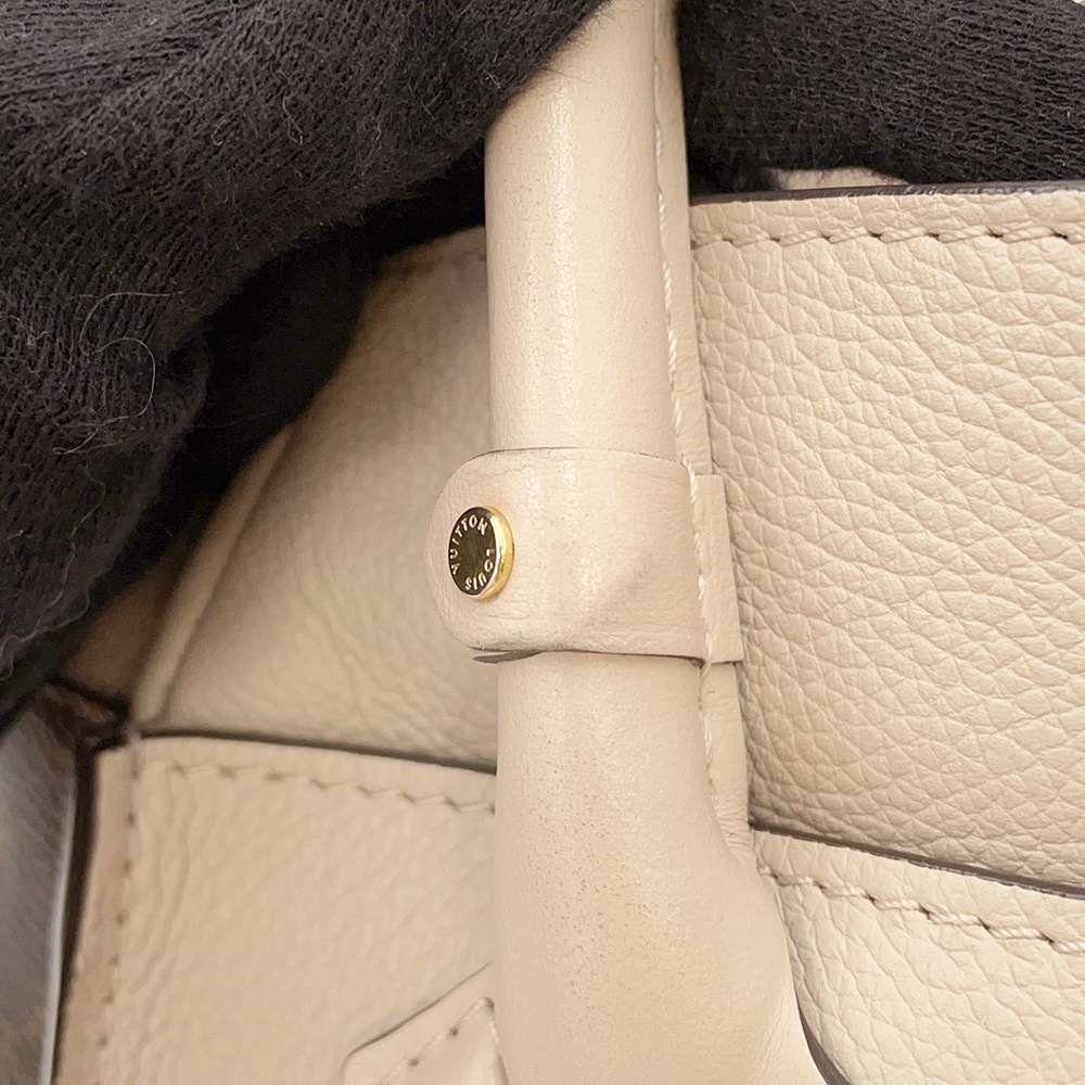 LOUIS VUITTON On My Side Greige M57729 Monogram Calf Leather Size PM