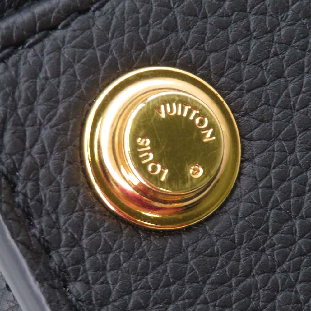 LOUIS VUITTON On My Side Noir M21546 Calf Leather Monogram Mahina Size PM