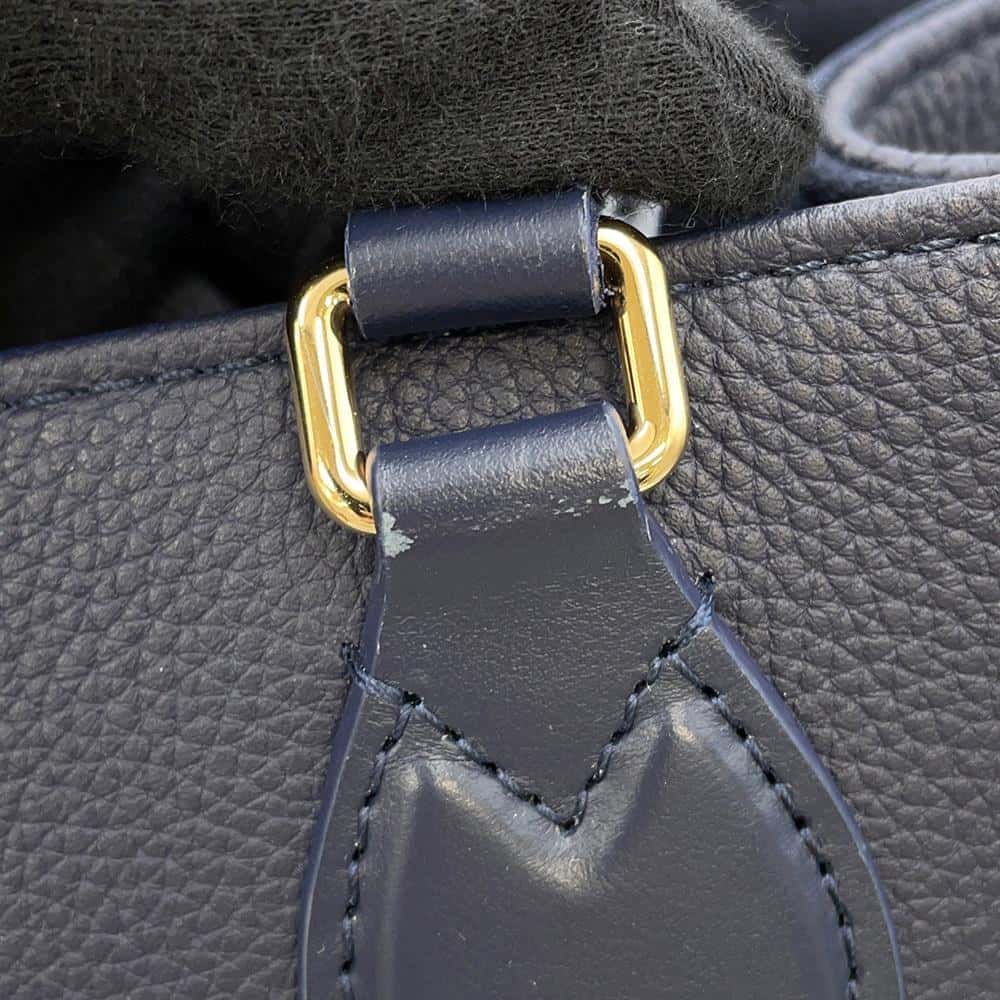 LOUIS VUITTON Onthego MM Navy Blue M24834 Calf Leather Nautical Size MM