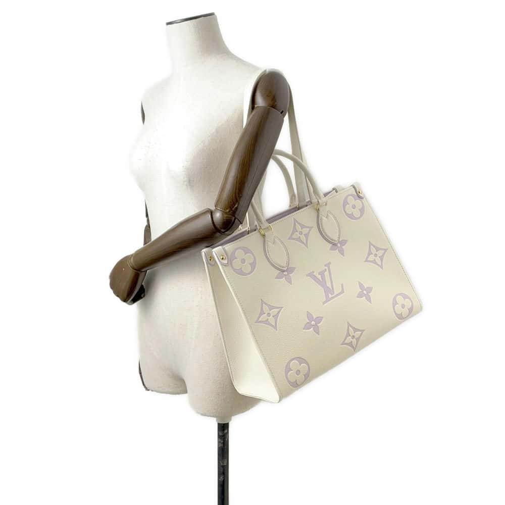LOUIS VUITTON Onthego Latte White/Lilac M23937 Monogram Empreinte Leather Size MM