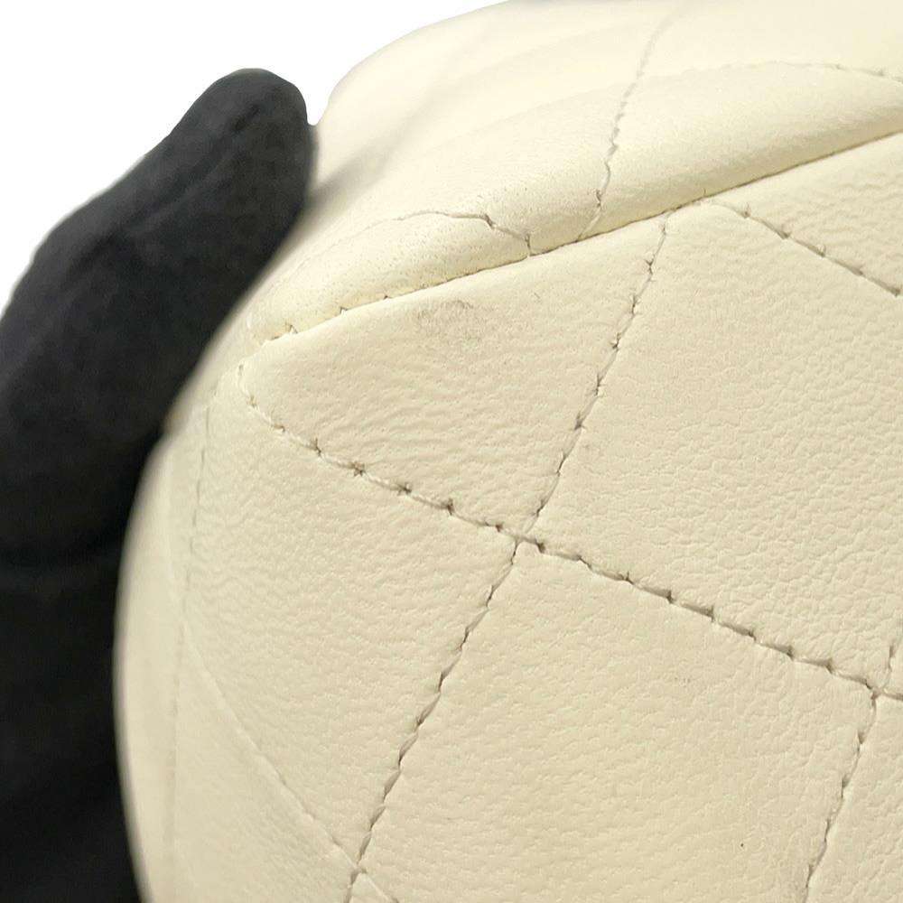 CHANEL Mini Matelasse ChainShoulder Bag Black/WhiteA69900 Lambskin Size 20