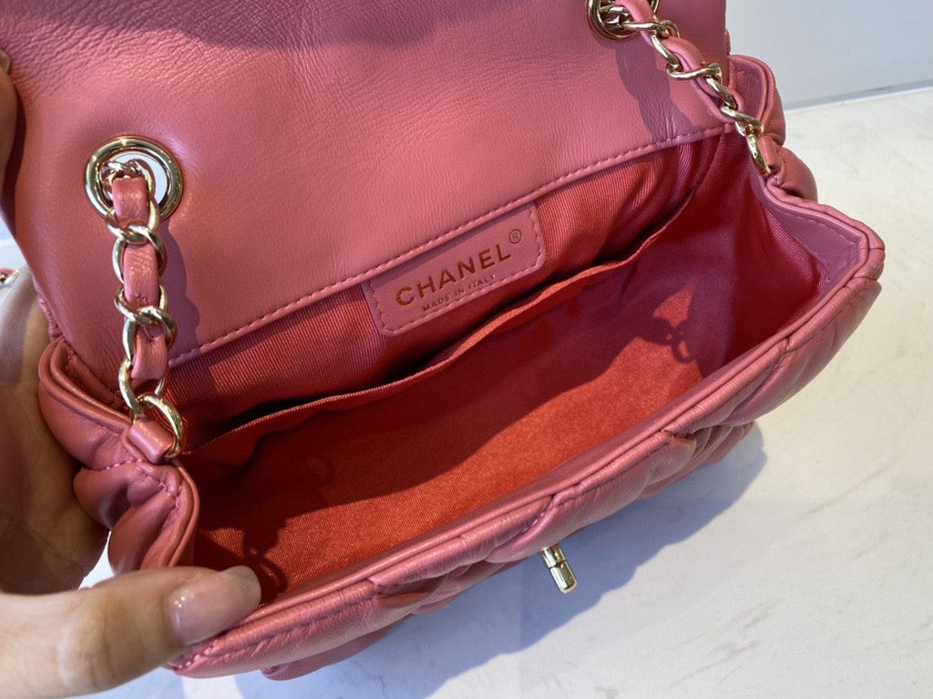 CHLSmall Flap Bag Gold Hardware PiNike For Women, Women’s Handbags, Shoulder Bags 7.5in/19cm AS2232