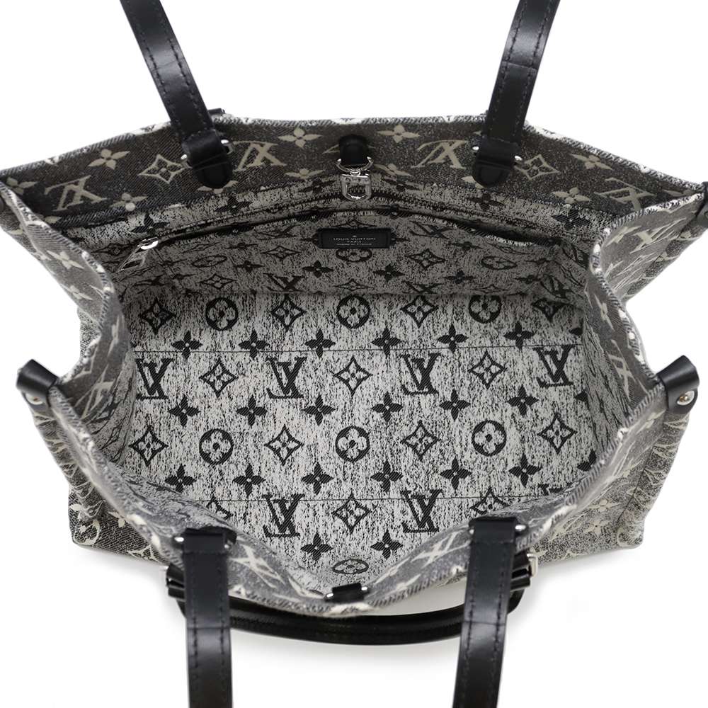 LOUIS VUITTON Onthego Noir/White M46448 Monogram・Jacquard Denim Size MM