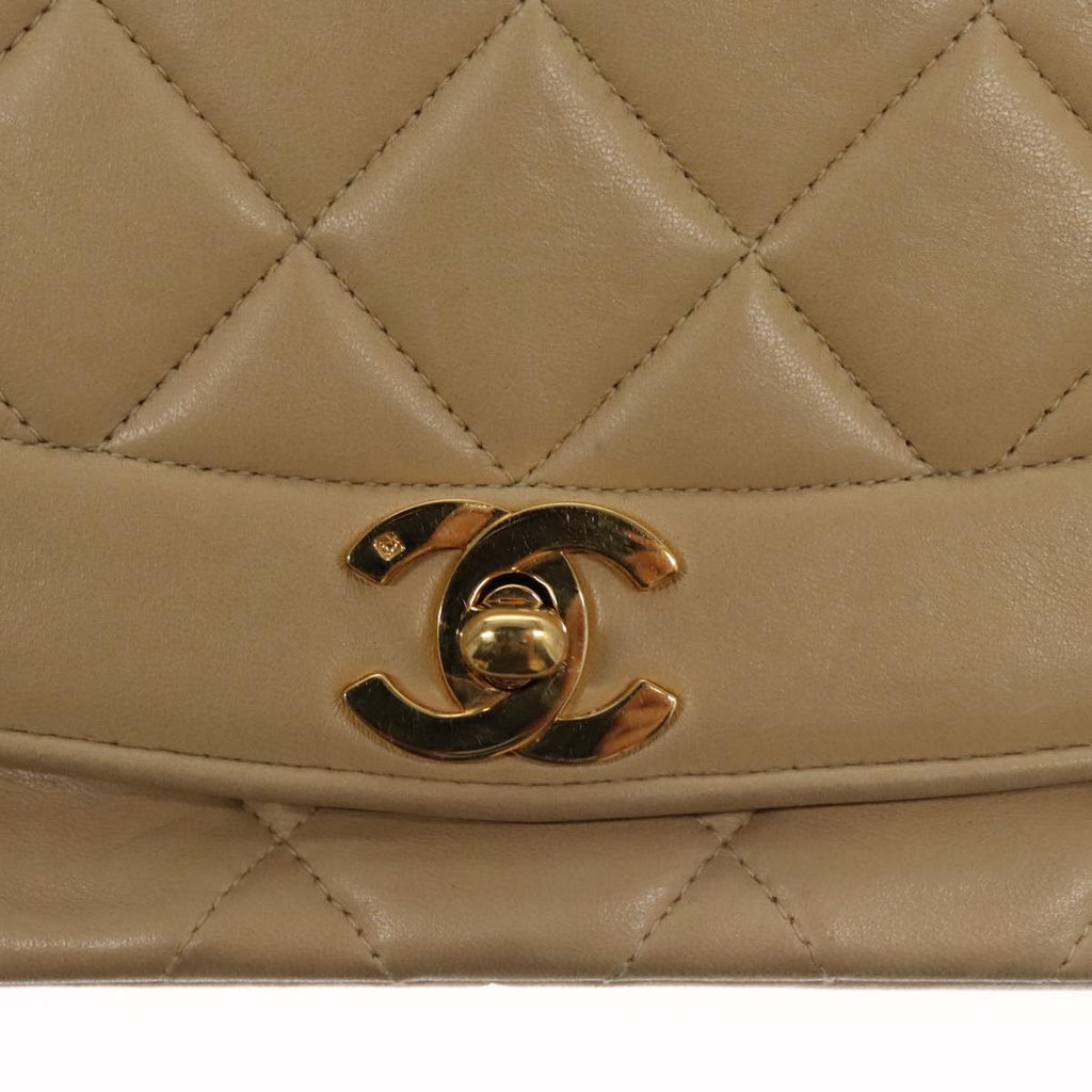 CHANEL Matelasse Chain Diana Shoulder Bag Lamb Skin Beige Gold CC 98933