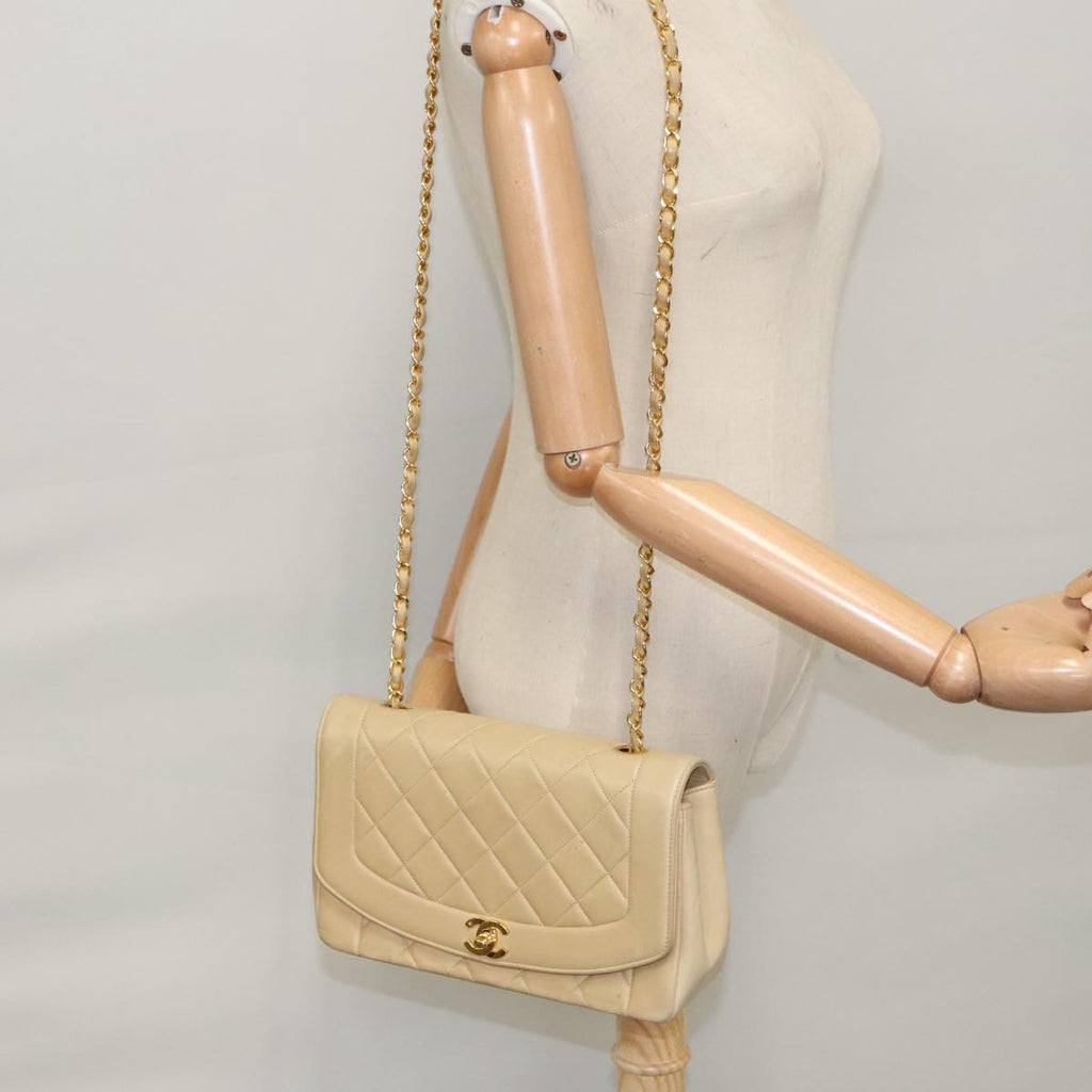 CHANEL Matelasse Chain Diana Shoulder Bag Lamb Skin Beige Gold CC 98933