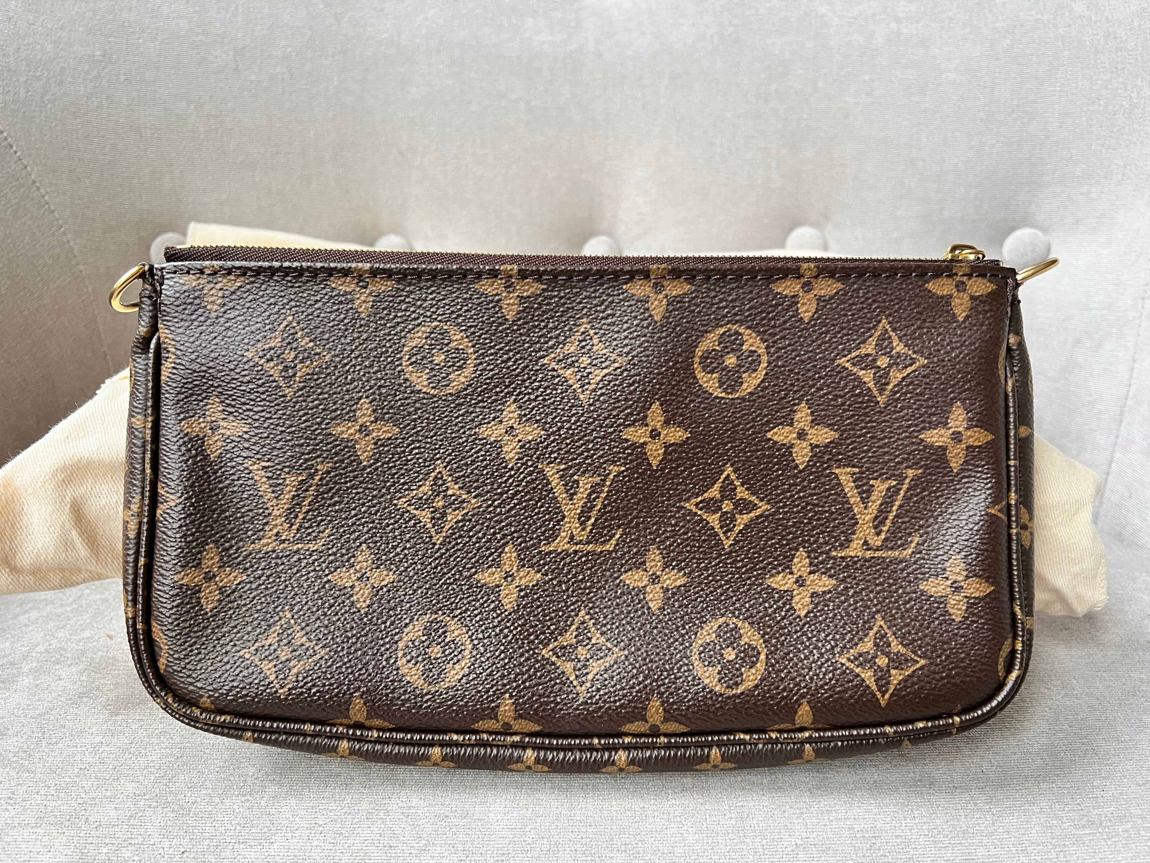 Louis Vuitton Multi Pochette Accessoires Khaki (RRP £1970)