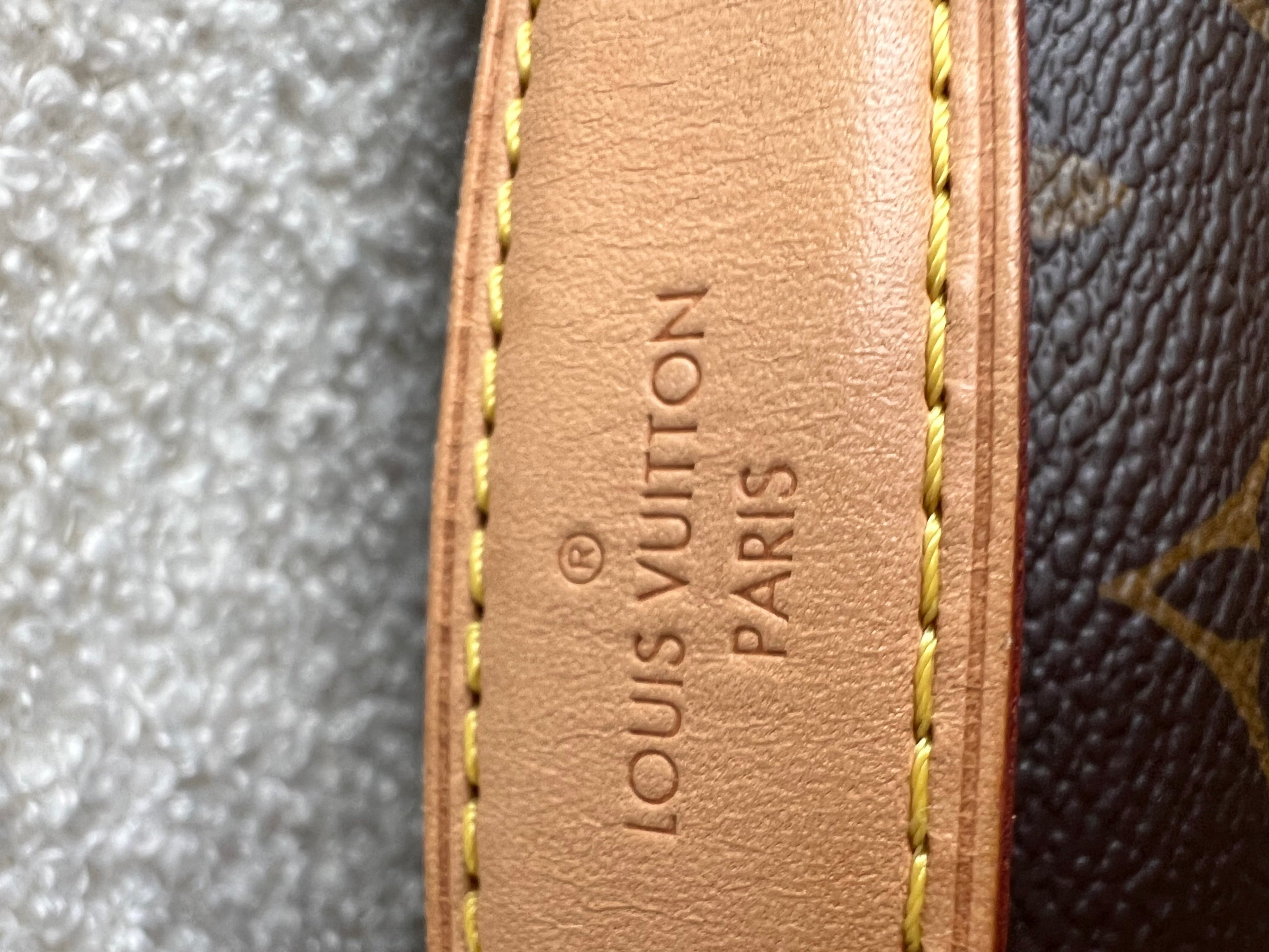 Louis Vuitton Pochette Metis Monogram (RRP £1,970)