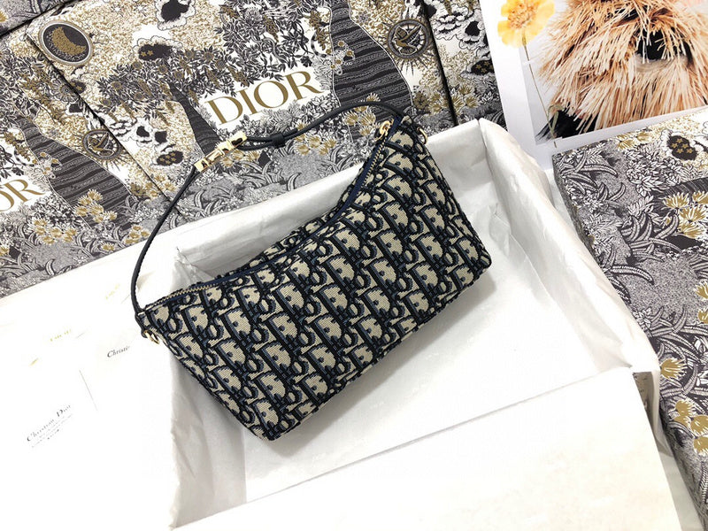 ELE - Dir Bags - 1783