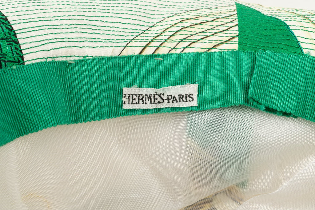 Chapeau en soie HermÃƒÆ’Ã‚Â¨s