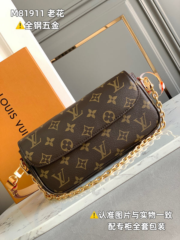 Glamy - LOV Bags - 962