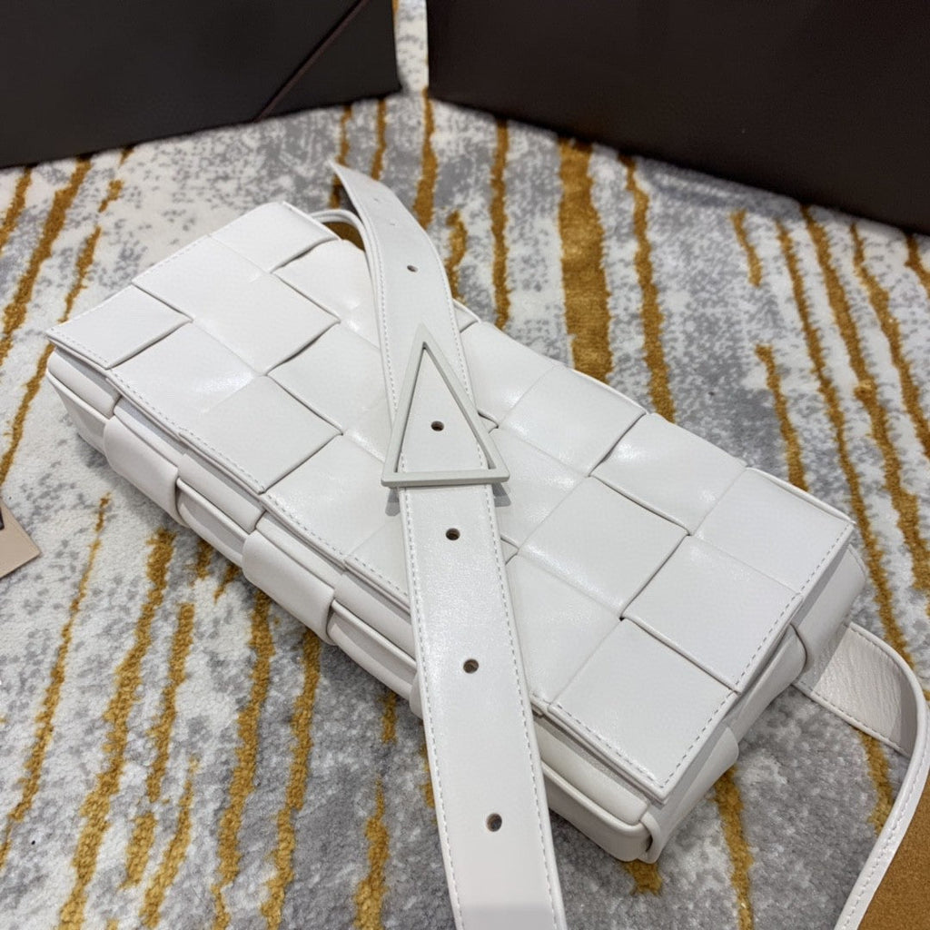 GLAMI Brick Cassette Bag For Women 11in/28cm In White