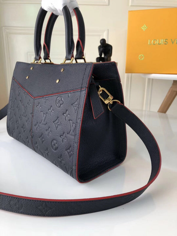 LOV2 Bags - Luxurious Bags  2039