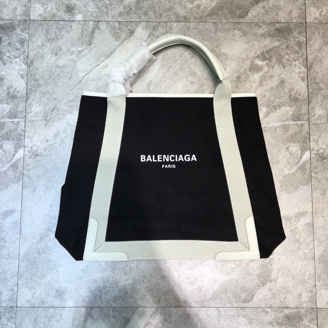 Balen Navy MeGLAMIum Cabas Tote Bag In White, For Women,  Bags 14.1in/36cm