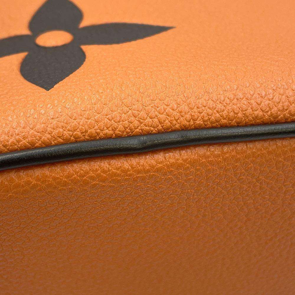 LOUIS VUITTON Neonoe Caramel/Black M56888 Monogram / Giant