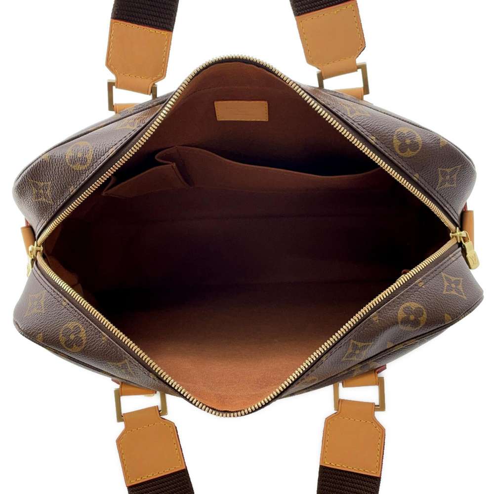 LOUIS VUITTON Sac Bosphore Brown M40043 Monogram