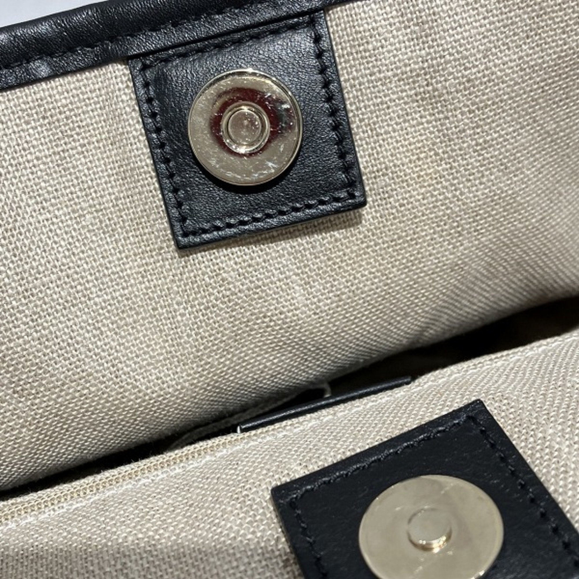 Gucci Micro guccissima