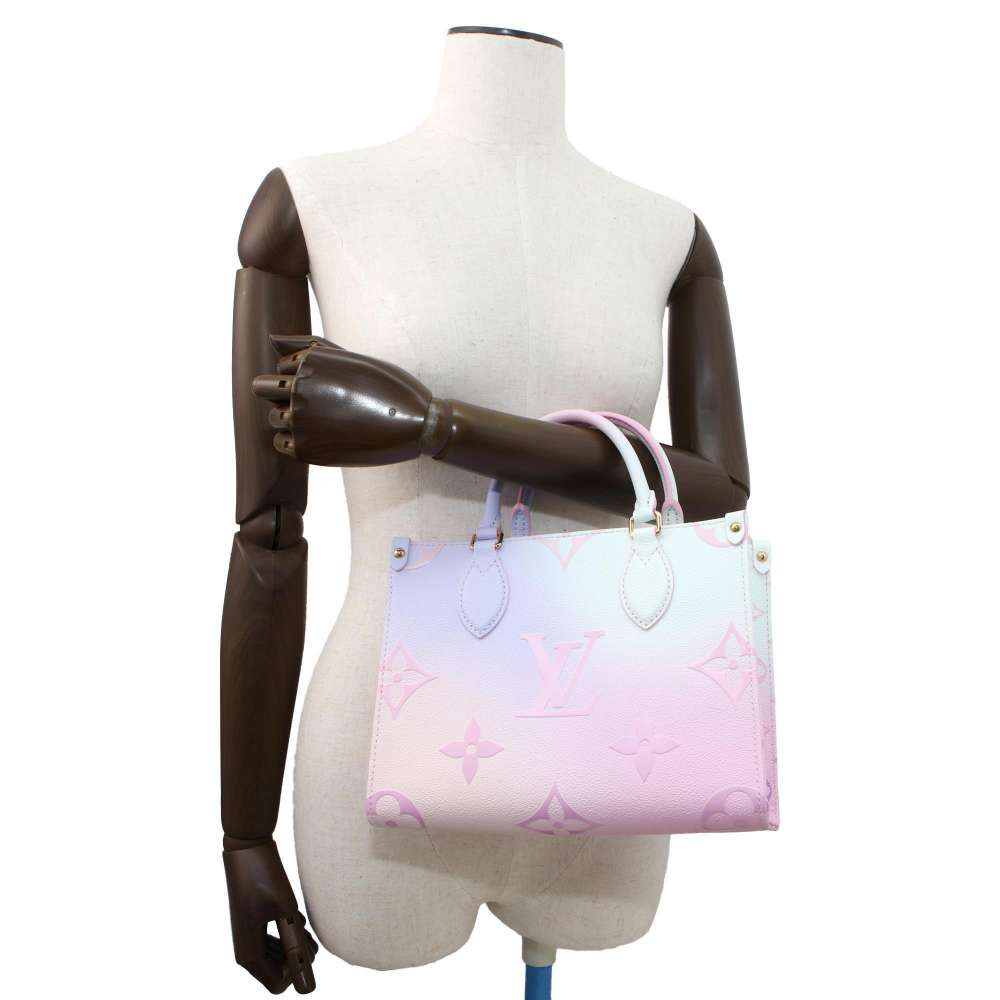 LOUIS VUITTON Onthego Gradation Sunrise pastel M59856 Monogram Size PM