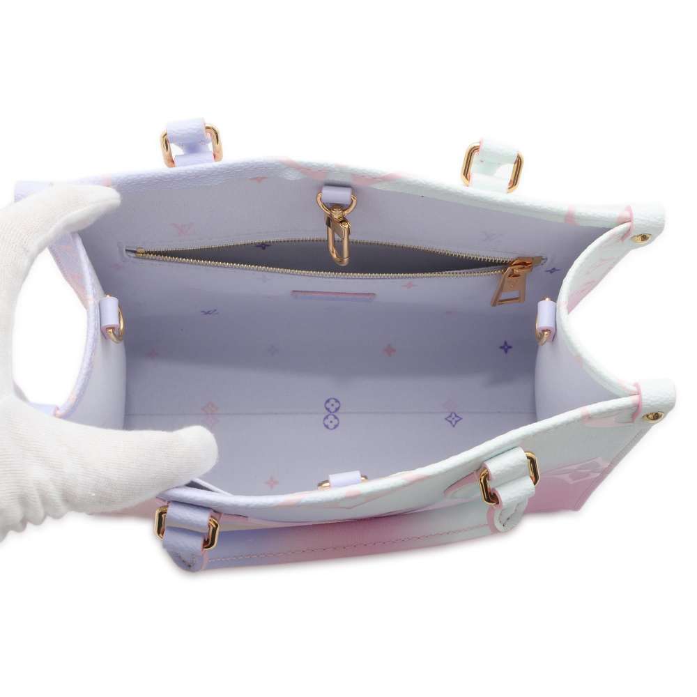LOUIS VUITTON Onthego Gradation Sunrise pastel M59856 Monogram Size PM