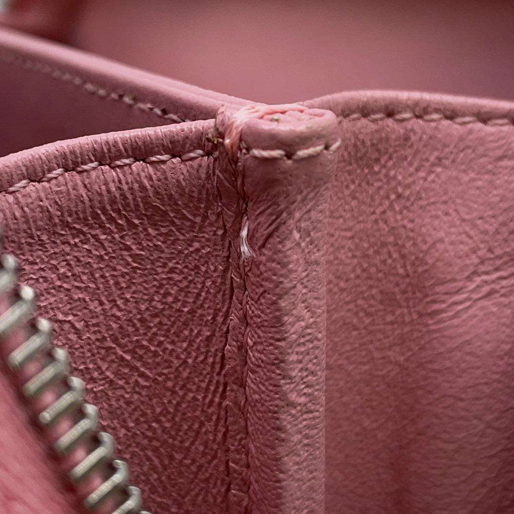 CHANEL CC Fidigree Chain Vanity Bag Pink/WhiteA93342 Caviar Leather Size Small