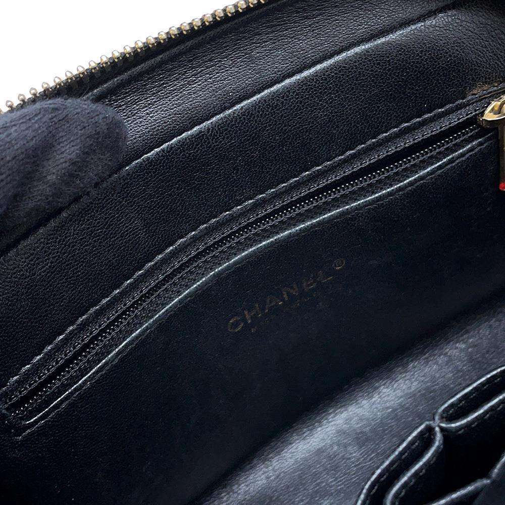 CHANEL V Stitch ChainShoulder BlackA57491 Leather