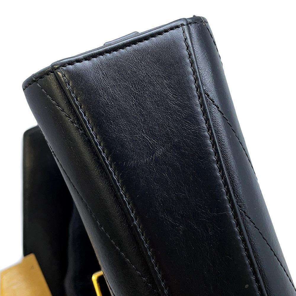 CHANEL V Stitch ChainShoulder BlackA57491 Leather