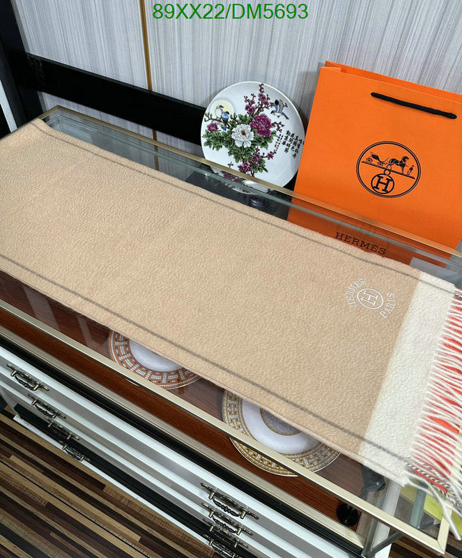 SAMC - HMS Scarves - 079