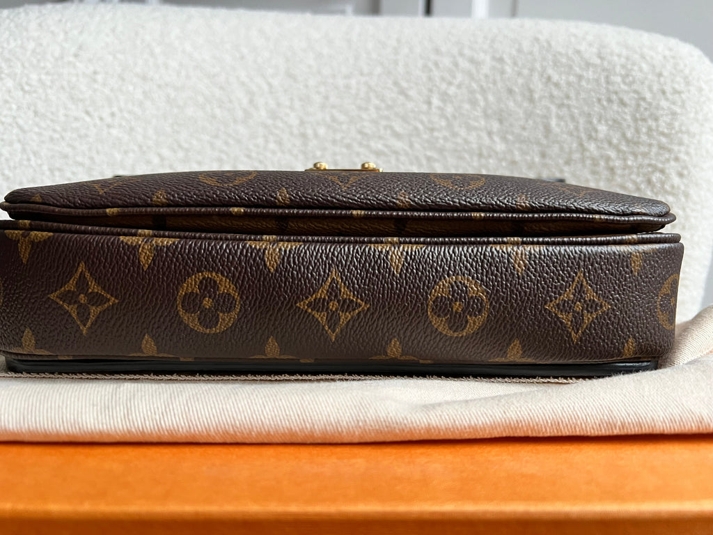 Louis Vuitton Pochette Metis Reverse Monogram (RRP £2,000)