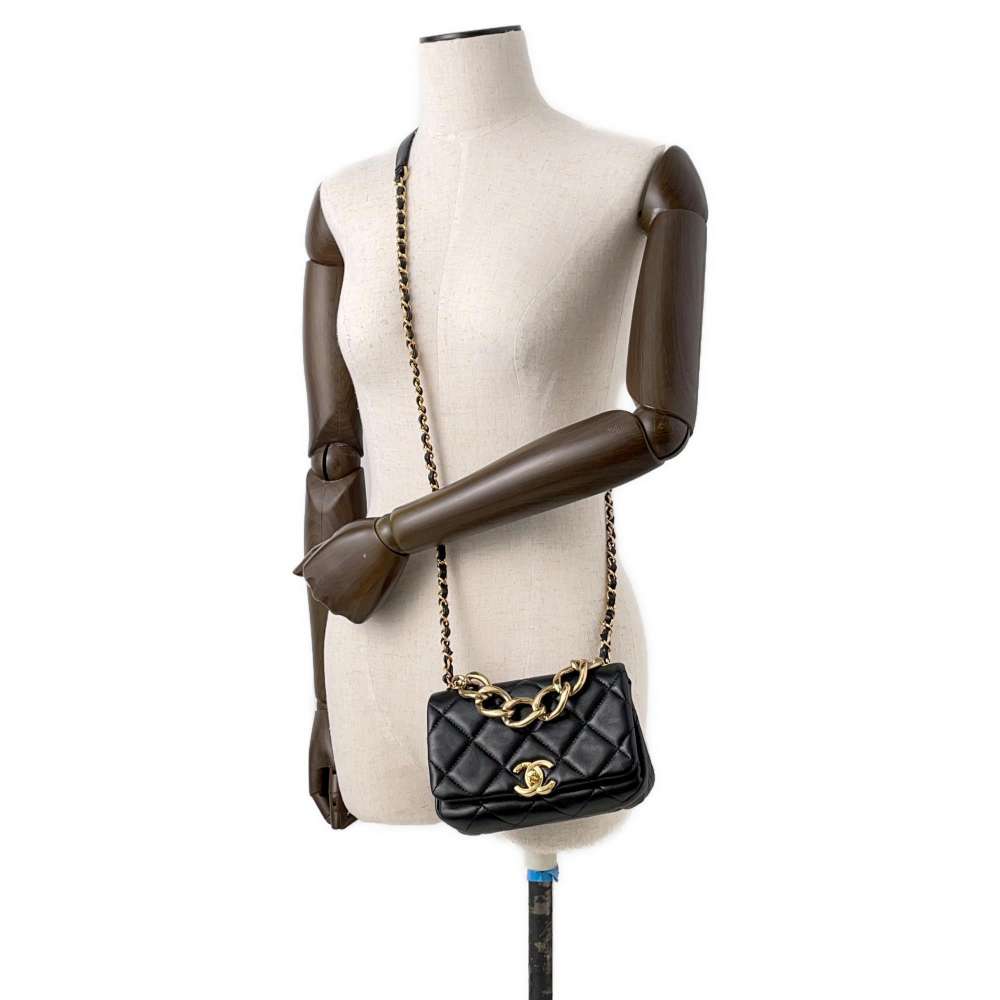 CHANEL Matelasse ChainShoulder Bag BlackAS3365 Lambskin
