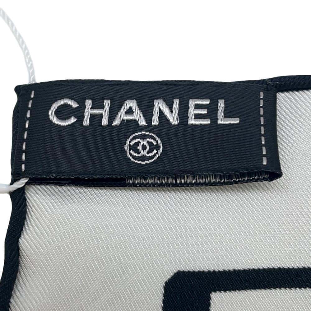 CHANEL Logo scarf White/Black Silk100%