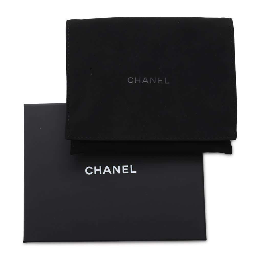 CHANEL Matelasse Tri-Fold Wallet WhiteAP3973 Caviar Leather