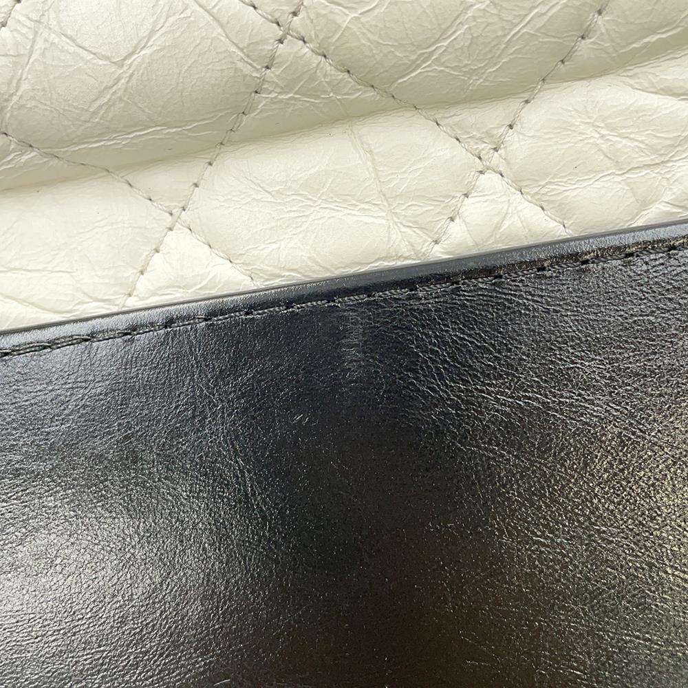 CHANEL Gabriel de Hobo White/BlackA93824 Calf Leather Size Large