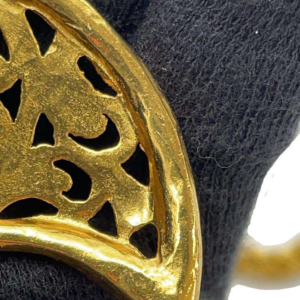 CHANEL CC Logo Necklace Gold Metal