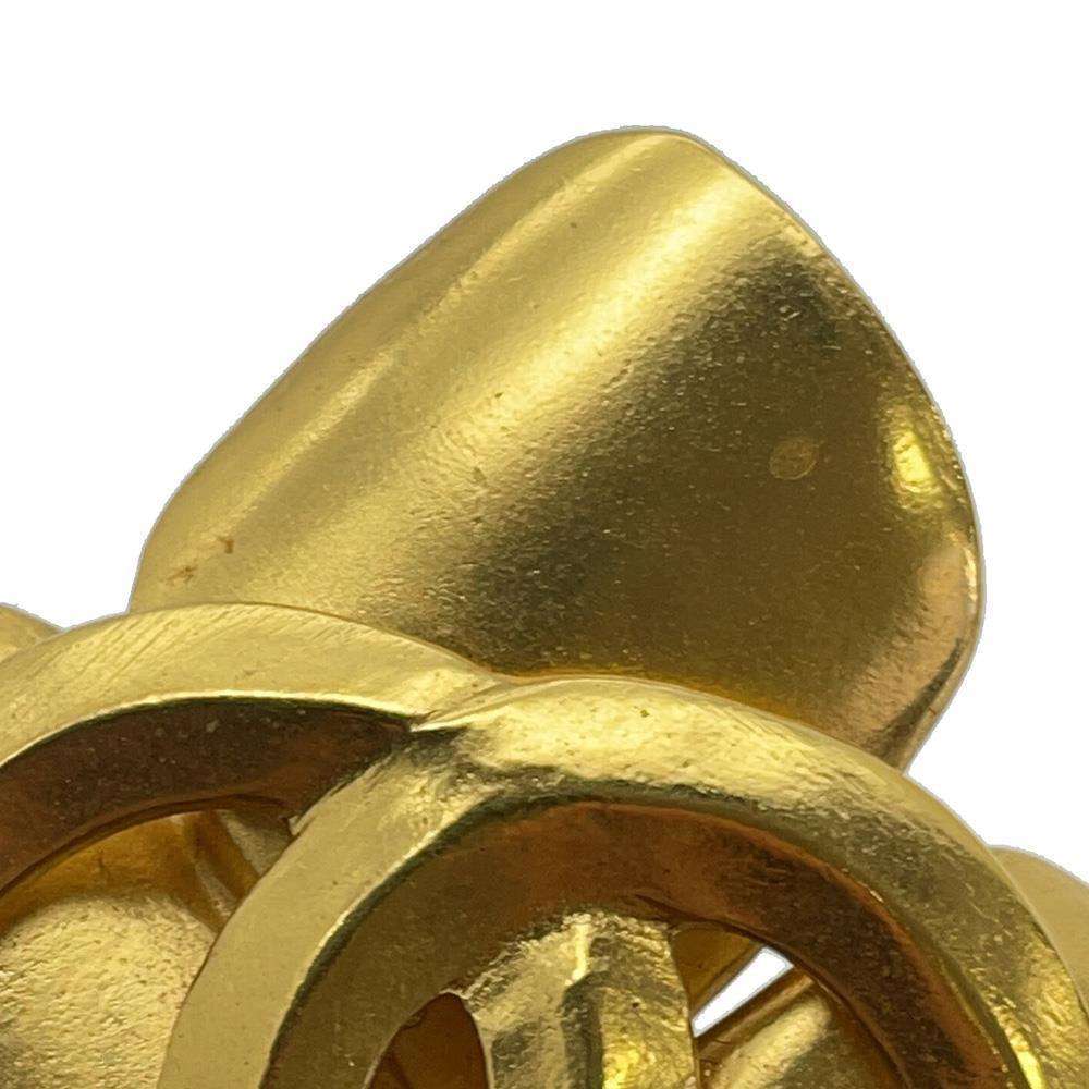 CHANEL CC Logo Four Leaf Brooch Gold Metal