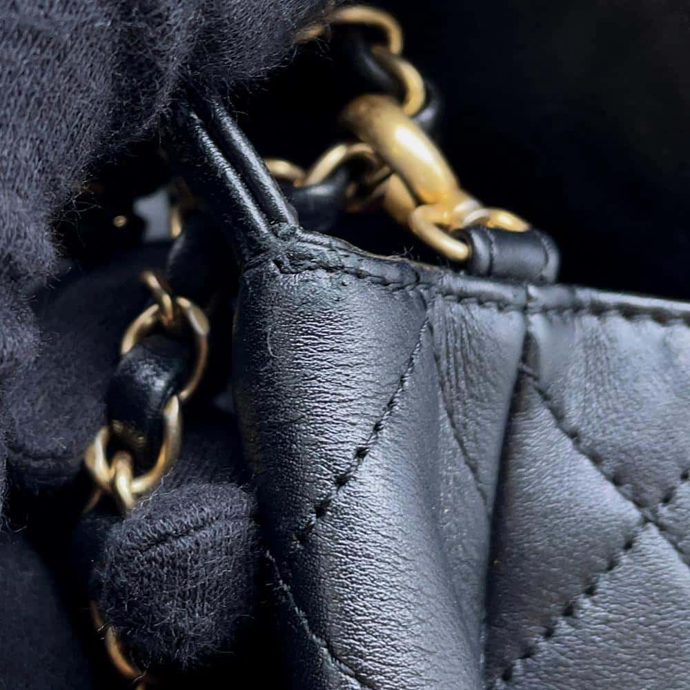 CHANEL Logo ChainShoulder Bag BlackAS4190 Lambskin