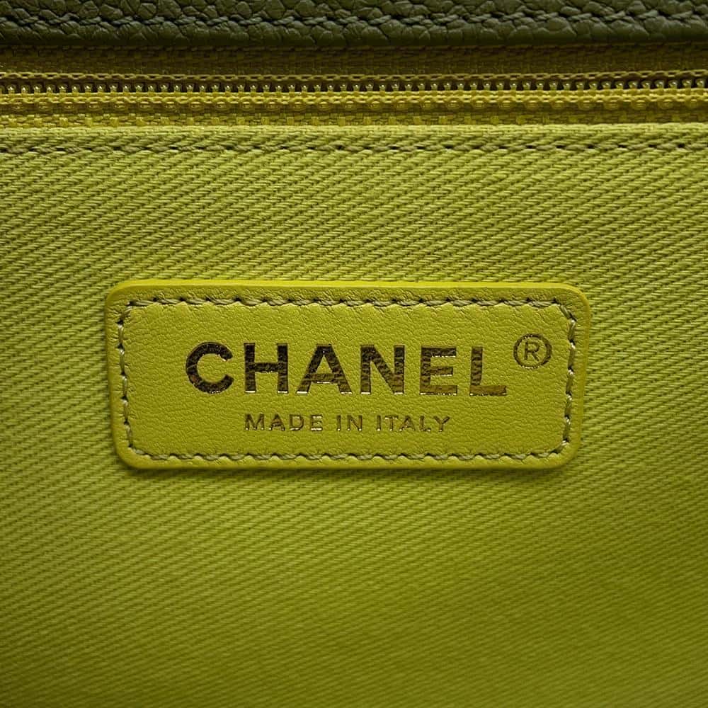 CHANEL ChainShoulder Bag Khaki Caviar Leather