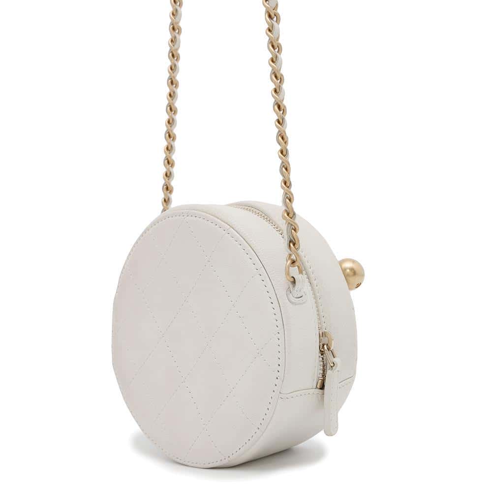 CHANEL Matelasse Round Chain Shoulder Bag WhiteAP0999 Lambskin