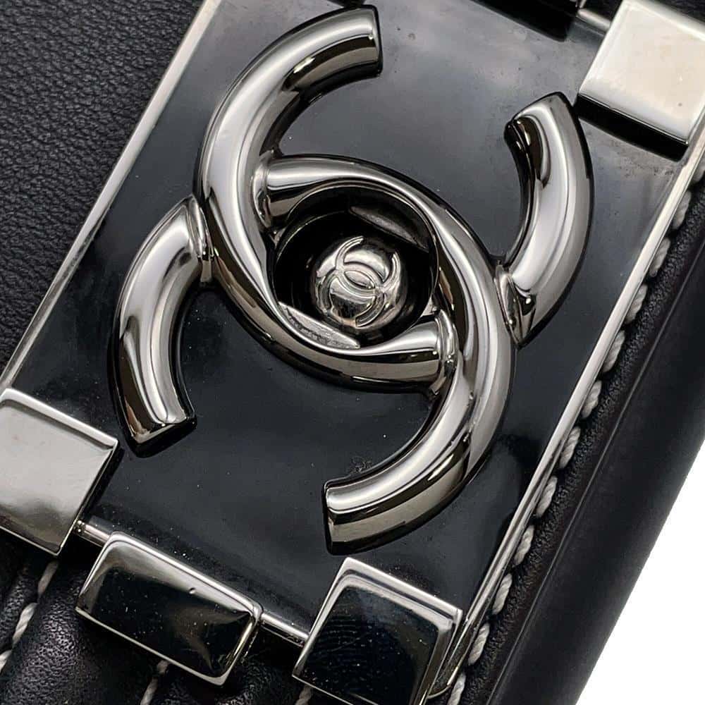 CHANEL Boy Chanel ChainShoulder Bag Black/Silver Leather