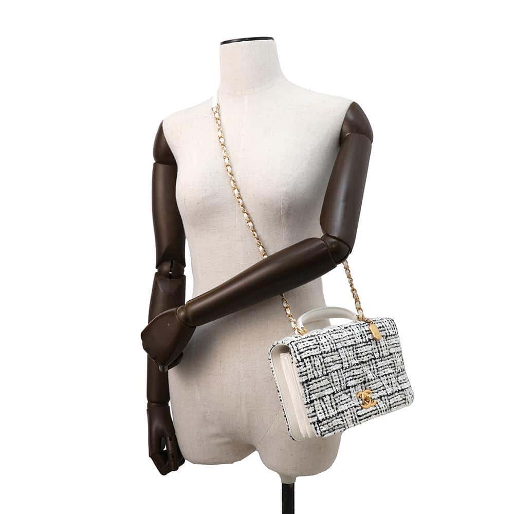 CHANEL 2wayChainShoulder WhiteAS4284 Tweed Leather