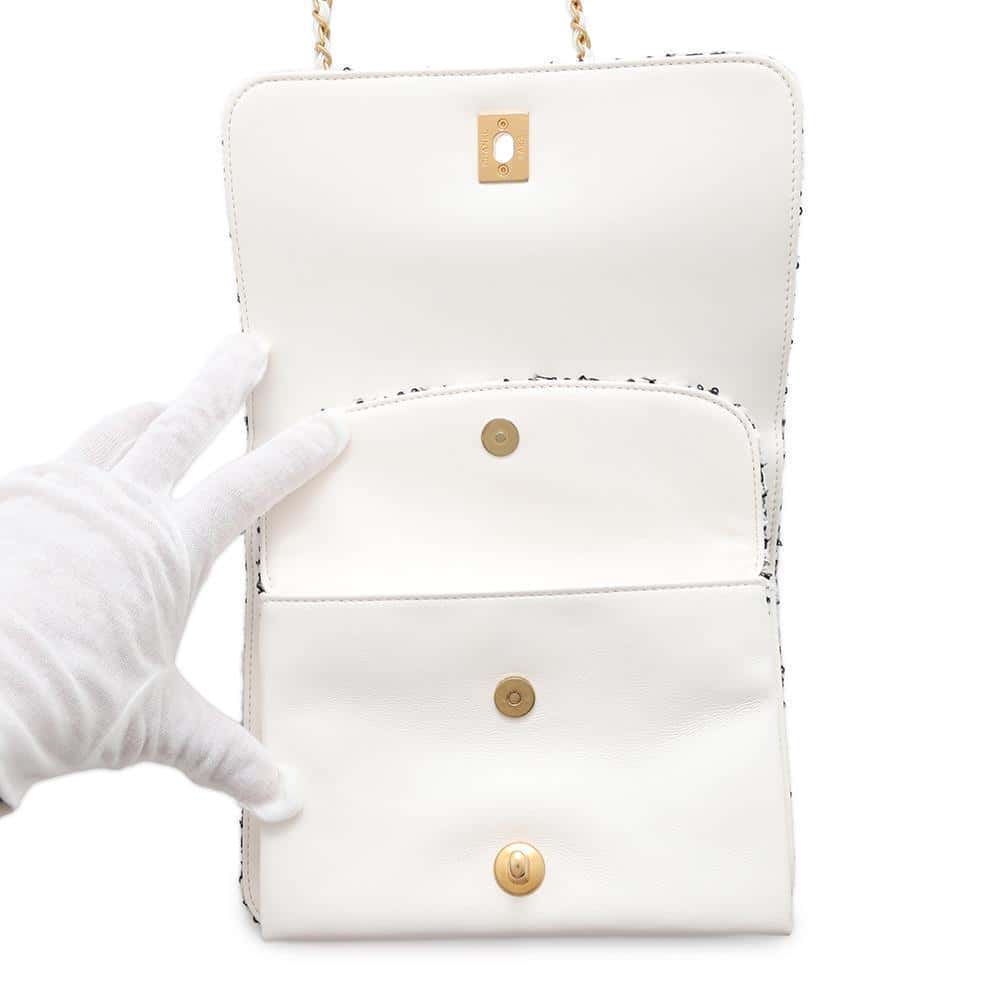 CHANEL 2wayChainShoulder WhiteAS4284 Tweed Leather