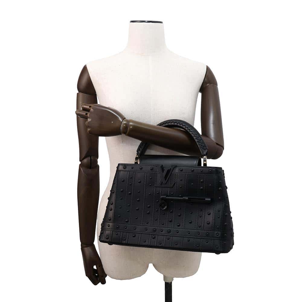 LOUIS VUITTON Arty Capucines Collection Peter Marino Noir M21414 Taurillon Size MM