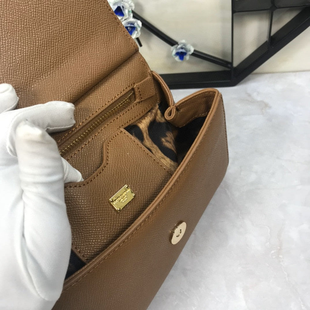 GLAMI MeGLAMIum Sicily Handbag In Dauphine Brown For Women 10.2in/26cm GLAMI GLAMI4347A10018M417