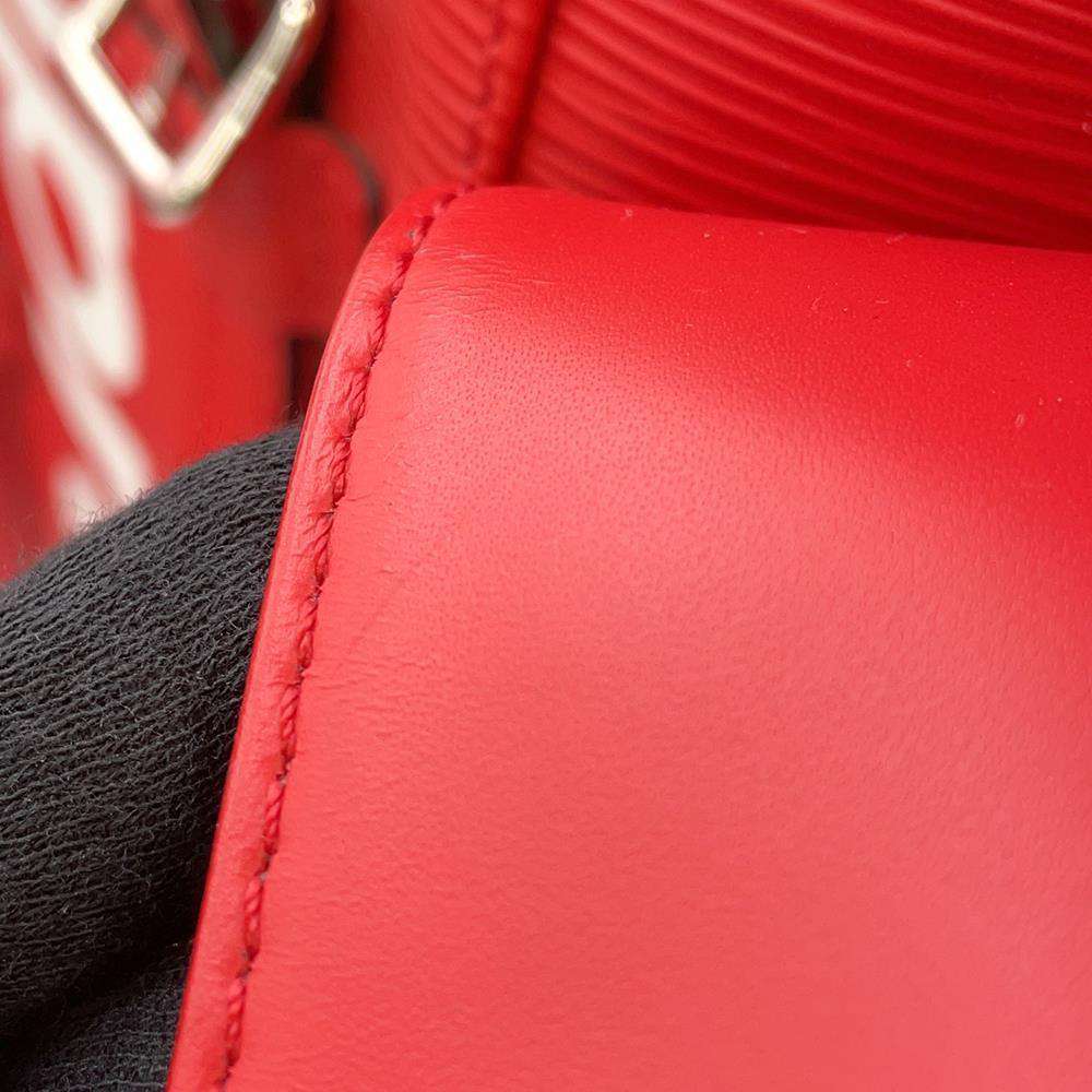 LOUIS VUITTON Christopher Red/Noir M53414 Epi Leather Supreme Size PM