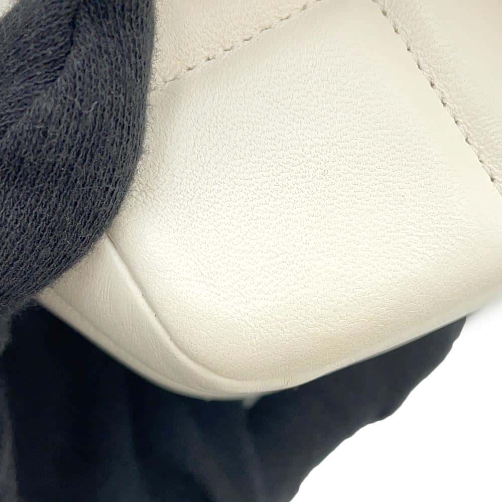 CHANEL Chocolate Bar Mini Flap ChainShoulder Bag Cruise 2023 Collection WhiteAS3744 Lambskin