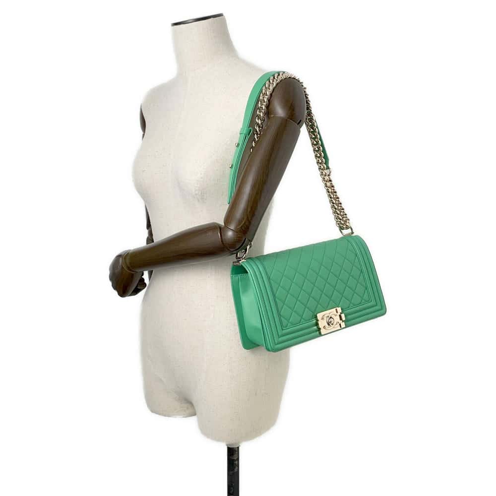 CHANEL Boy Chanel ChainShoulder Bag GreenA67086 Lambskin Size 25