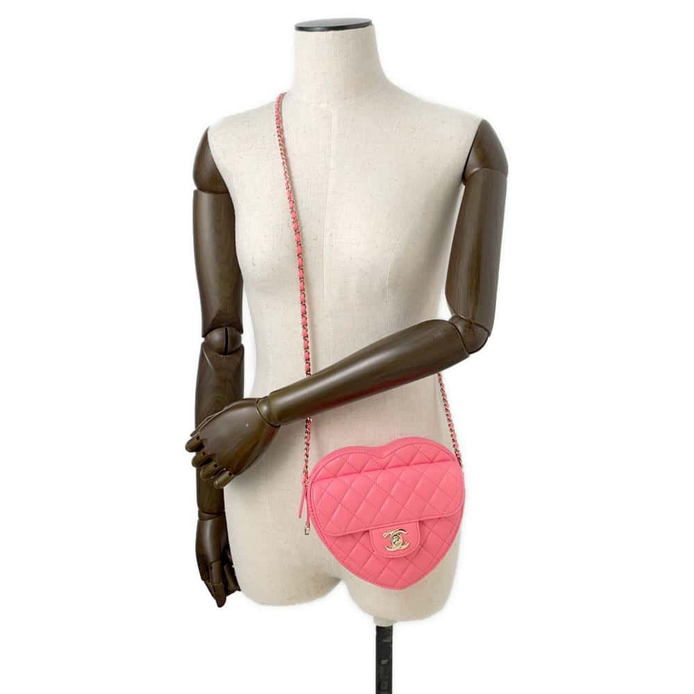 CHANEL Heart Shape ChainShoulder Bag PinkAS3191 Lambskin