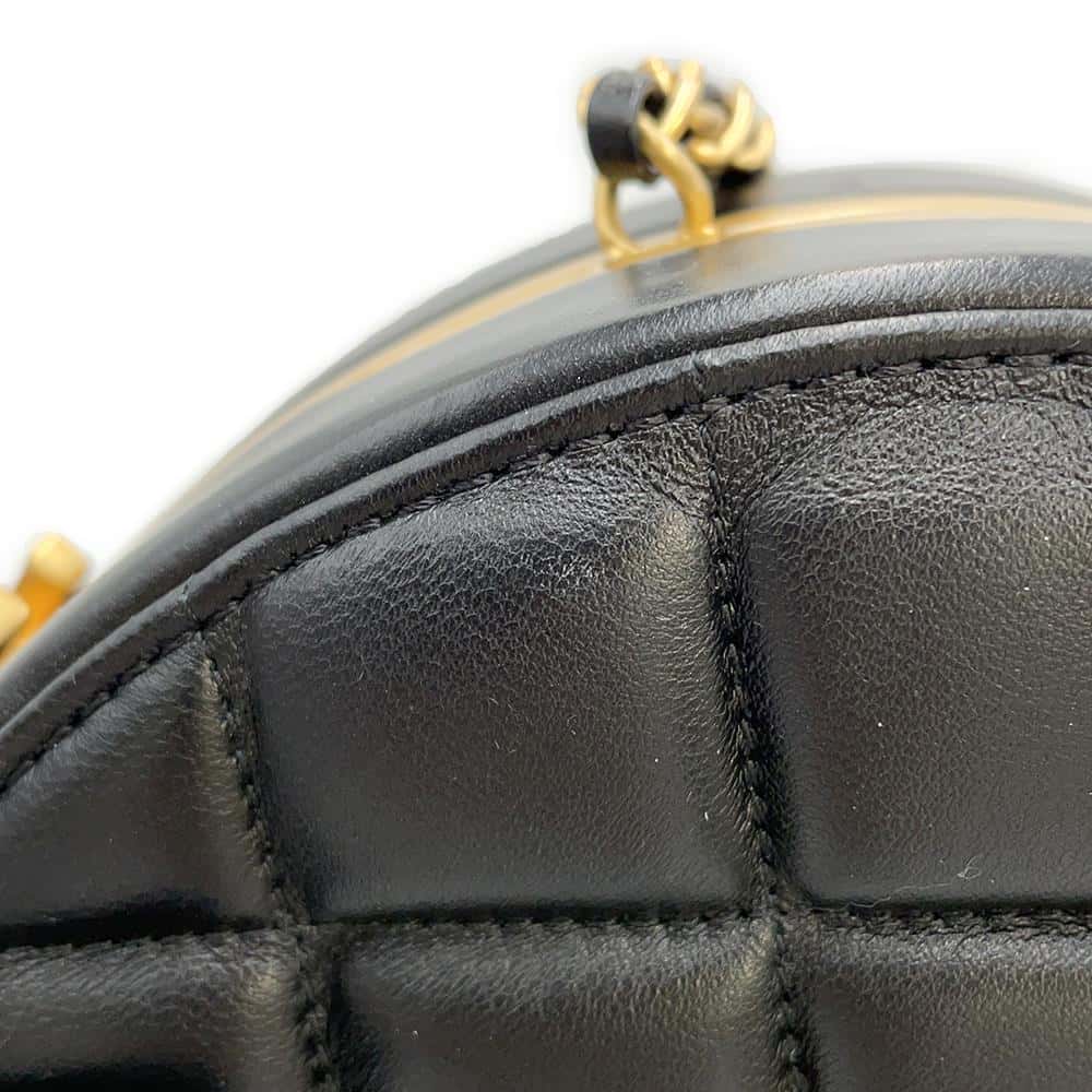 CHANEL Chain vanity bag Black Lambskin