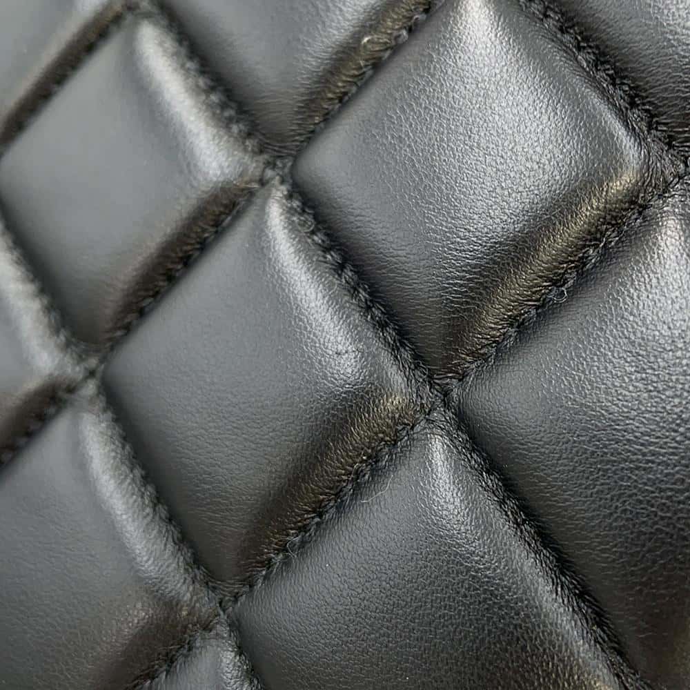 CHANEL Chain vanity bag Black Lambskin